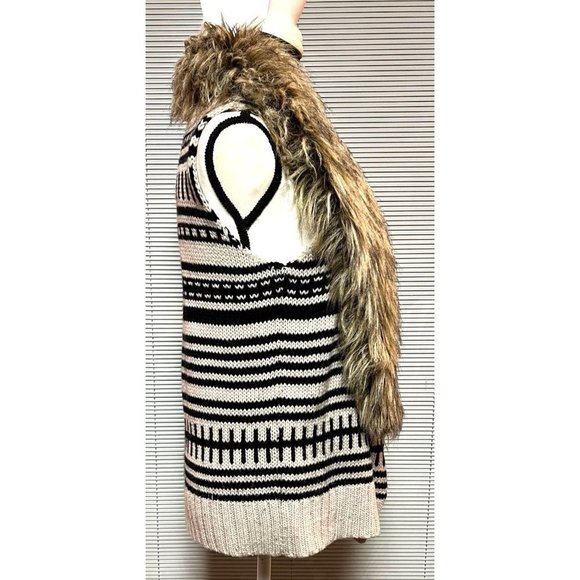 Anthropologie Nettoyer A Sec Faux Fur Sleeveless Sweater - Picture 8 of 11